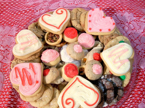 Cookie Tray - Medium - Valentines tray with valentines hearts and classic cookies - Linda's Kitchen