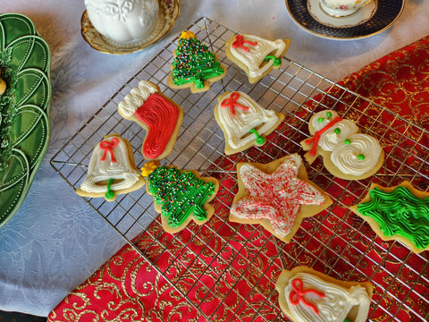 Christmas cutouts 12 cookies assorted