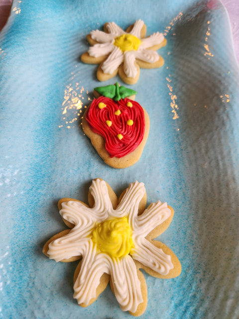 Cut Out Cookies - Strawberry and Daisy