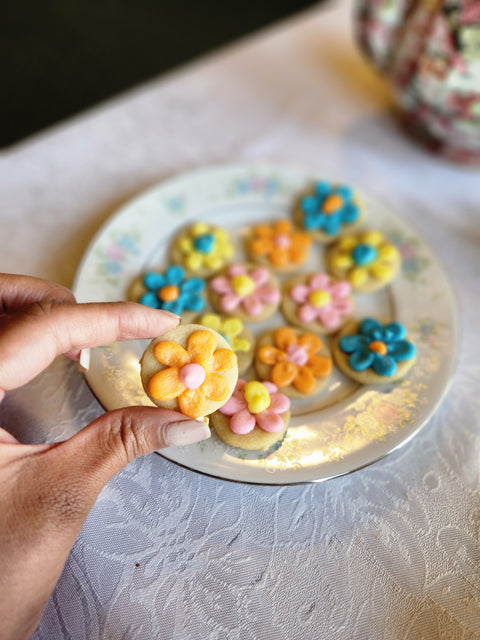 Cut Out Cookies -  Mini Daisies -  2 dozen per set