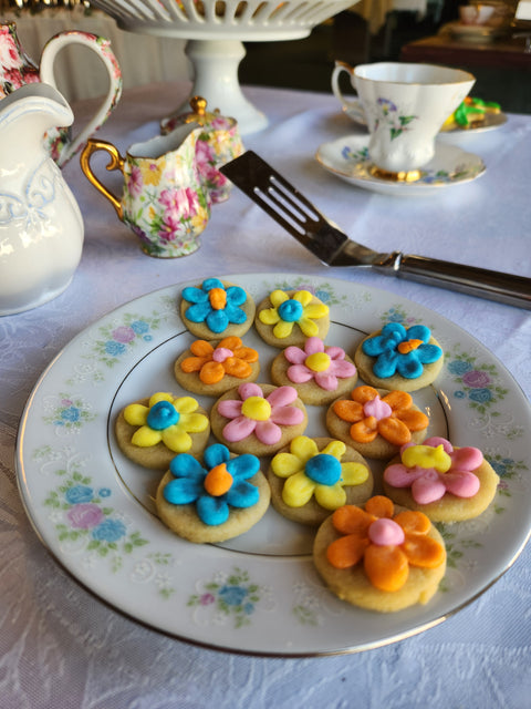 Cut Out Cookies -  Mini Daisies -  2 dozen per set