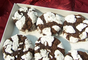 Chocolate Crinkle Cookies - Linda's Kitchen